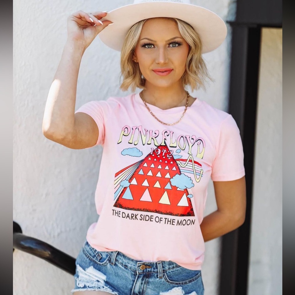 Pink Floyd Pink T shirt Small